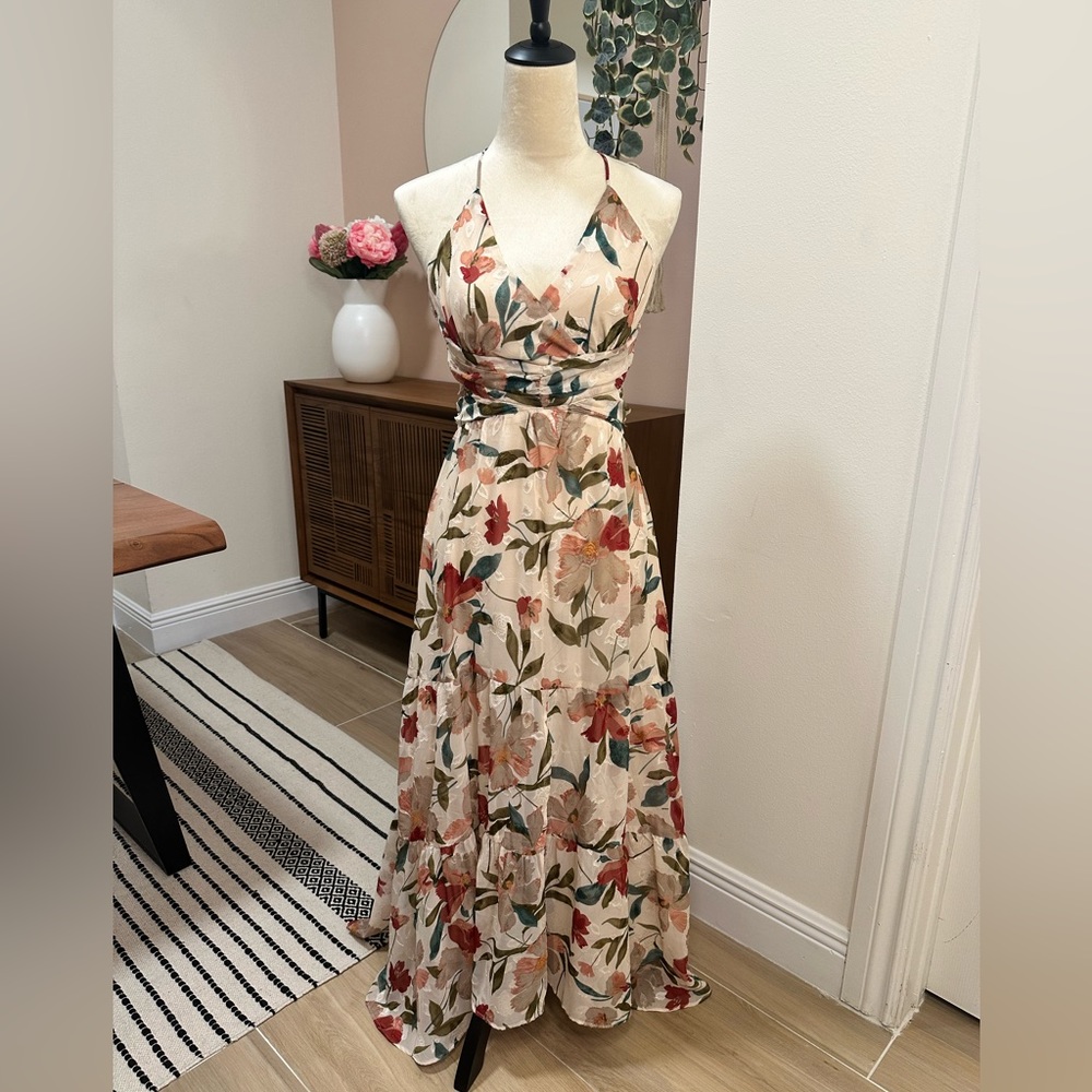 ASTR Floral Gown Size Small